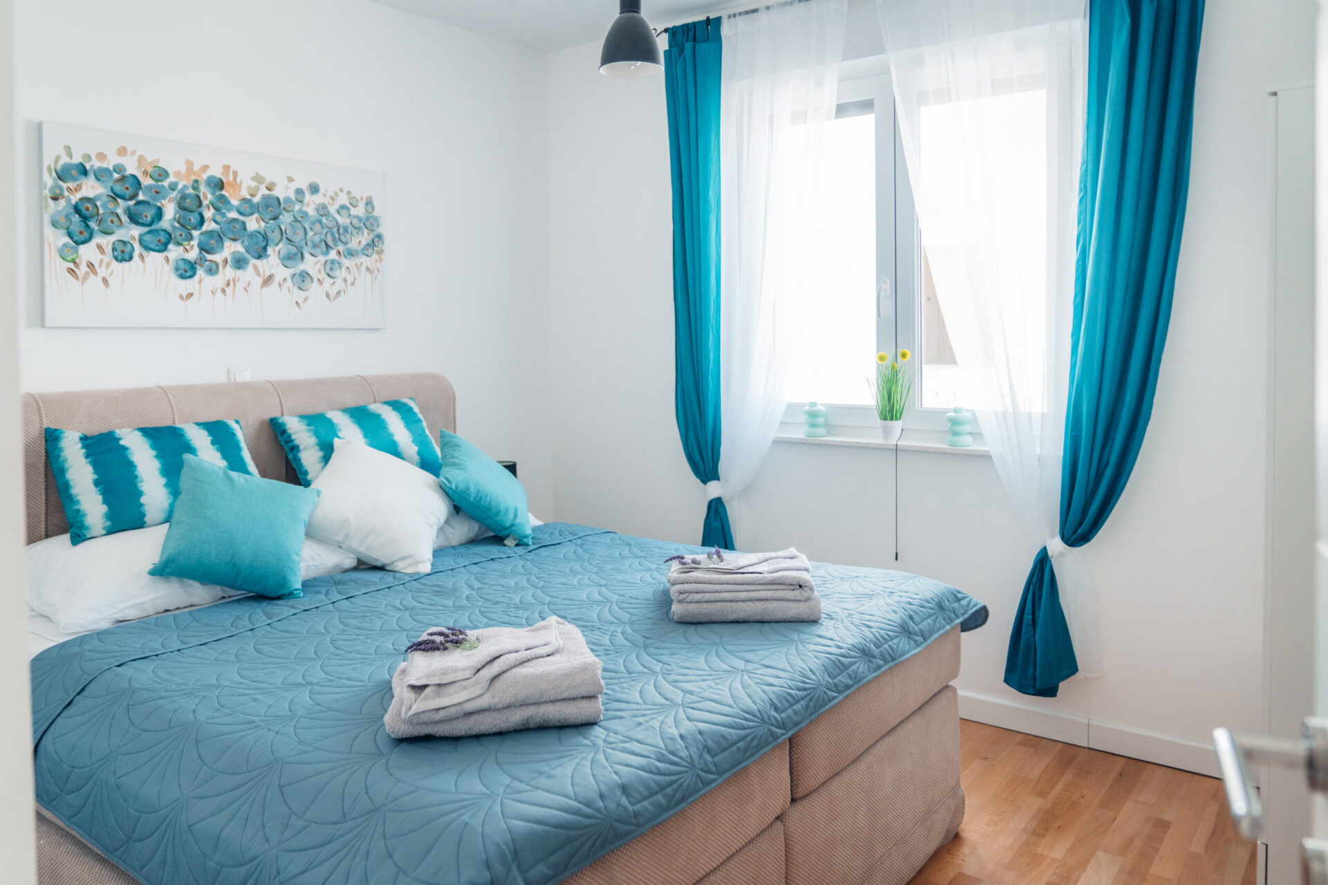Sea Sun Slatine mit 2 Schlafzimmer, schwimmbad