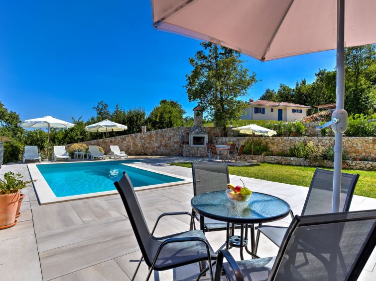 Apartment Villa Tara