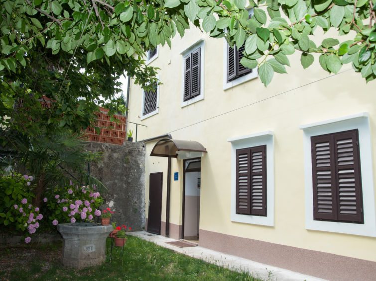Apartment Nada Volosko