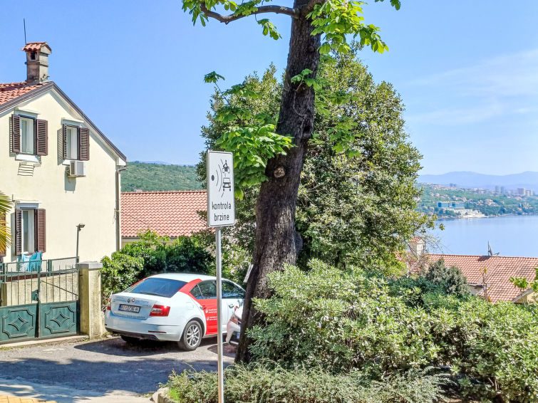 Apartment Nada Volosko