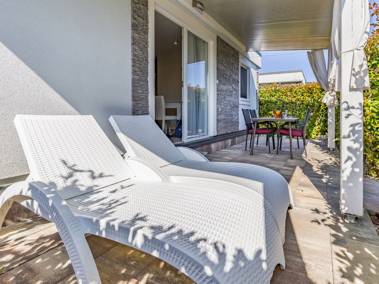 House Premium