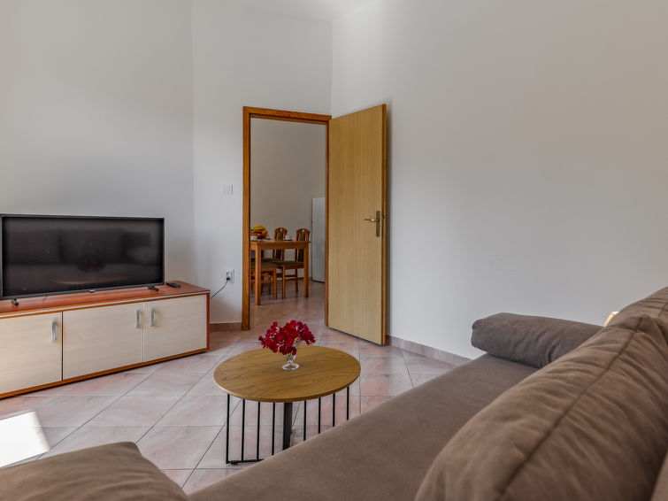 Apartment Rok 2