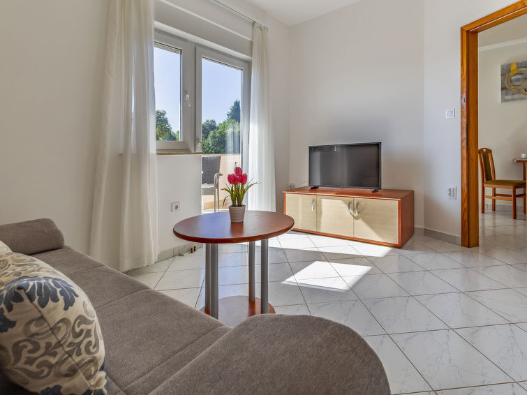 Apartment Rok 6