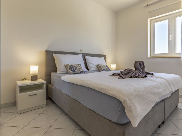 Apartment Rok 7