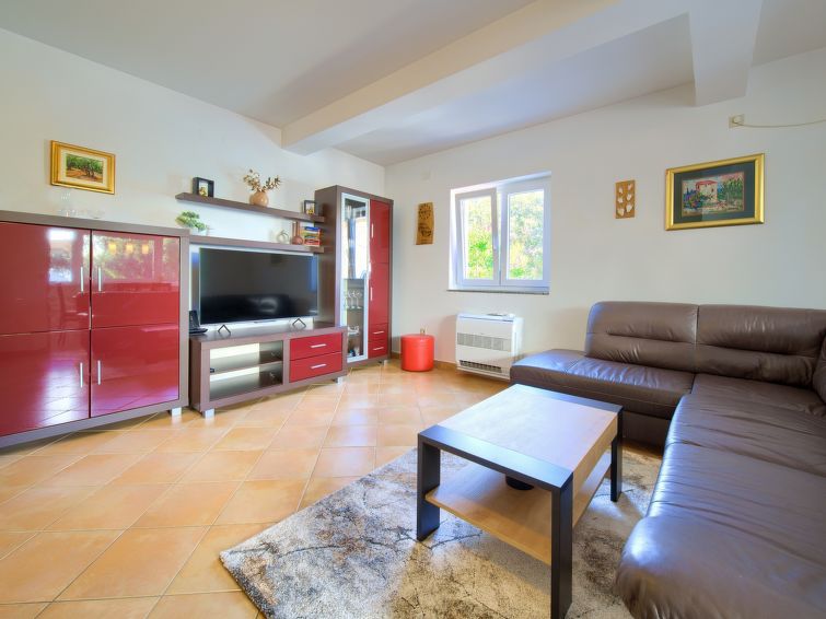 House Bernarda