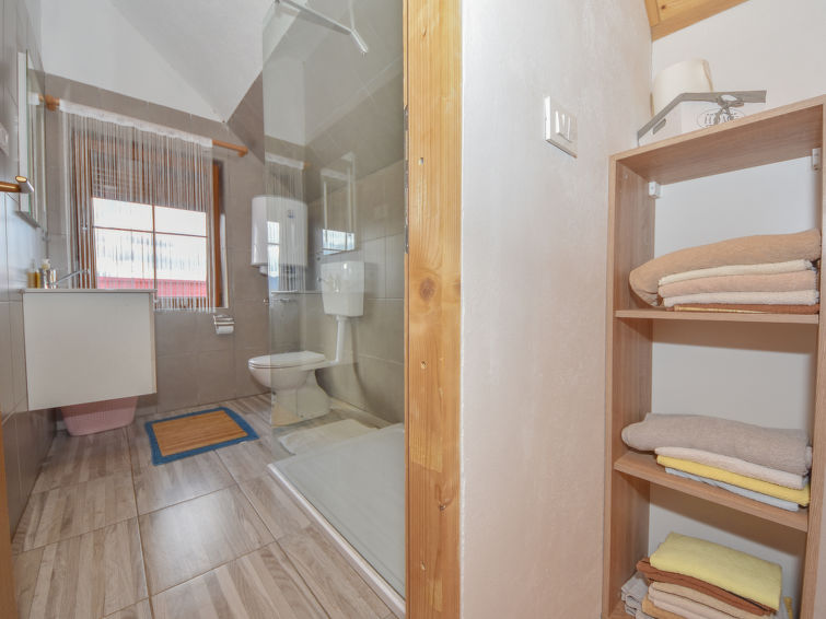 House Vacation house Vrkljan