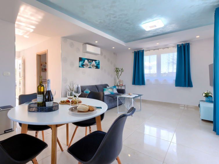 House Villa Fenix