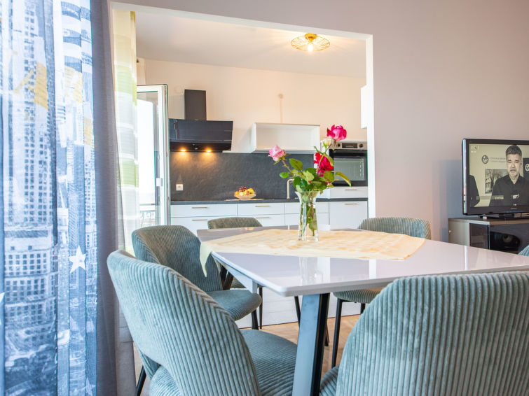 Apartment Snjezana