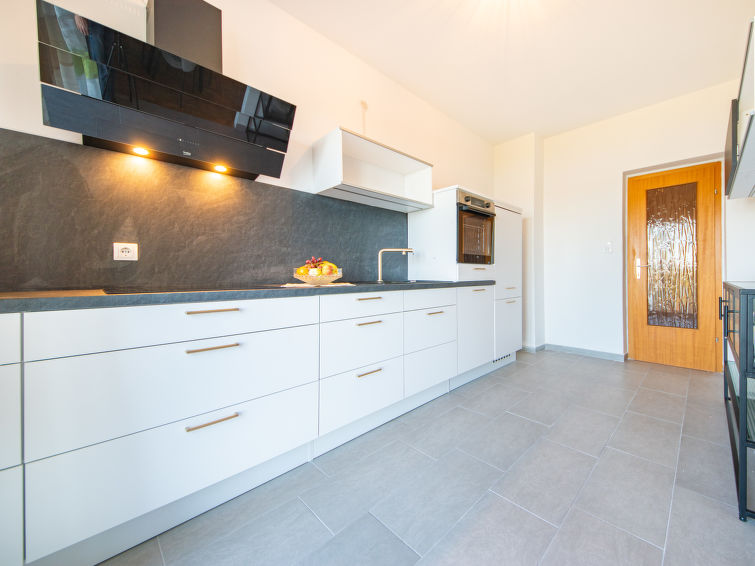 Apartment Snjezana