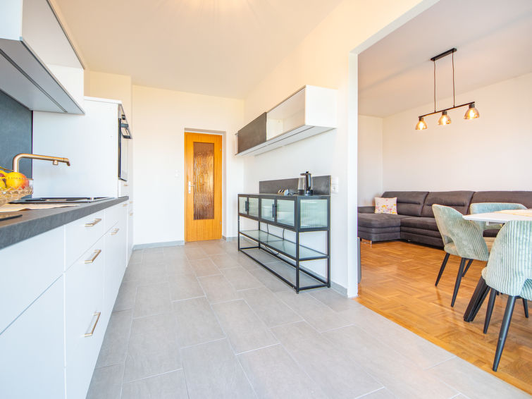 Apartment Snjezana