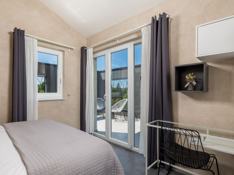 House Villa Nika