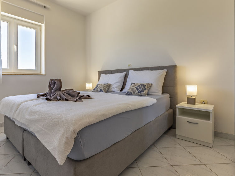 Apartment Rok 6