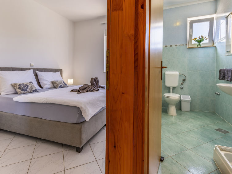Apartment Rok 7
