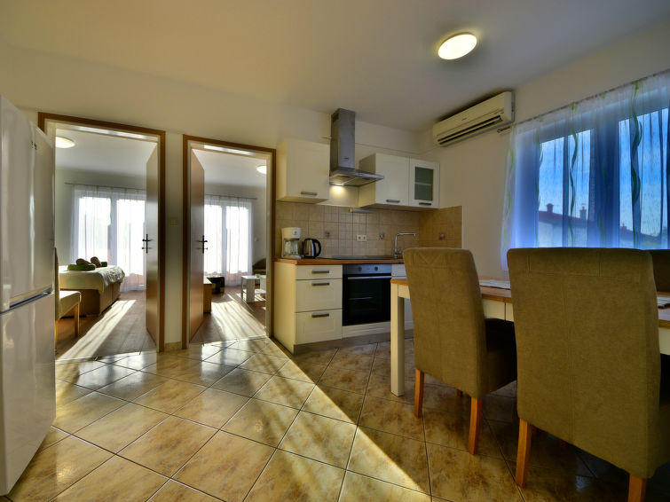 Apartment Lucija