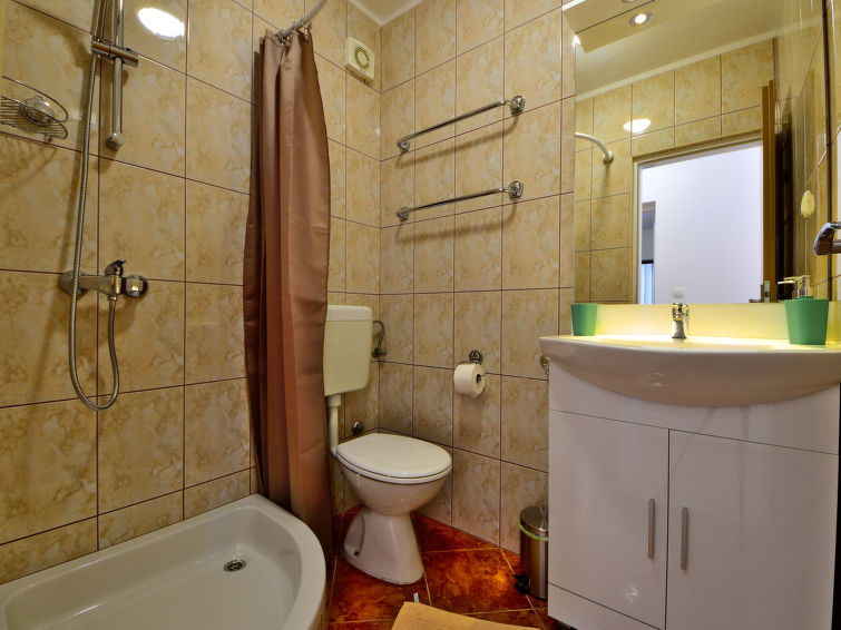 Apartment Lucija
