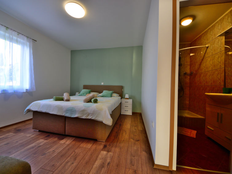 Apartment Lucija