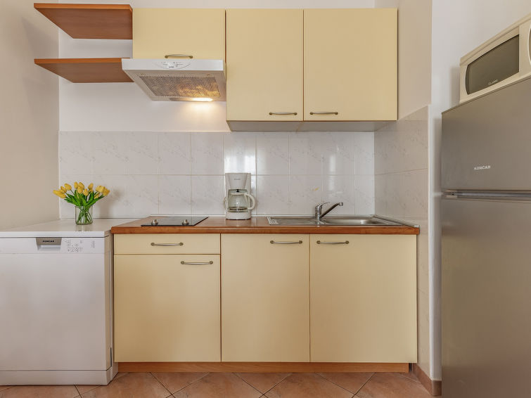Apartment Rok 1