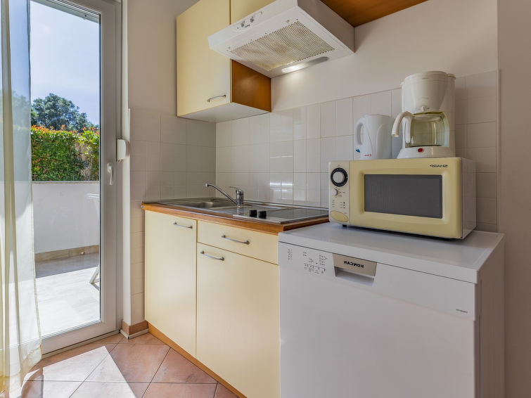 Apartment Rok 3