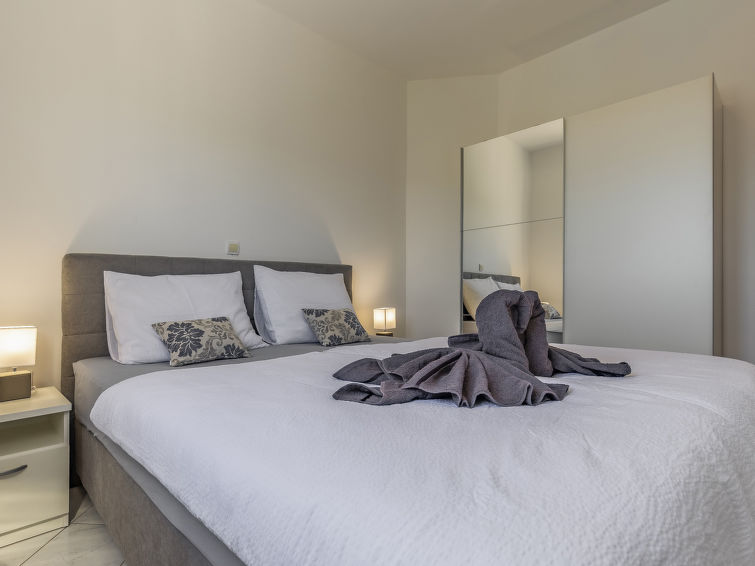 Apartment Rok 6