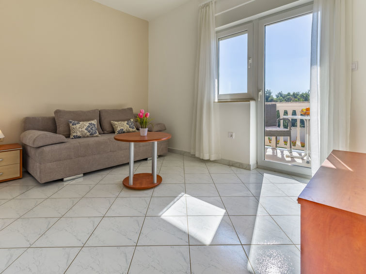 Apartment Rok 6