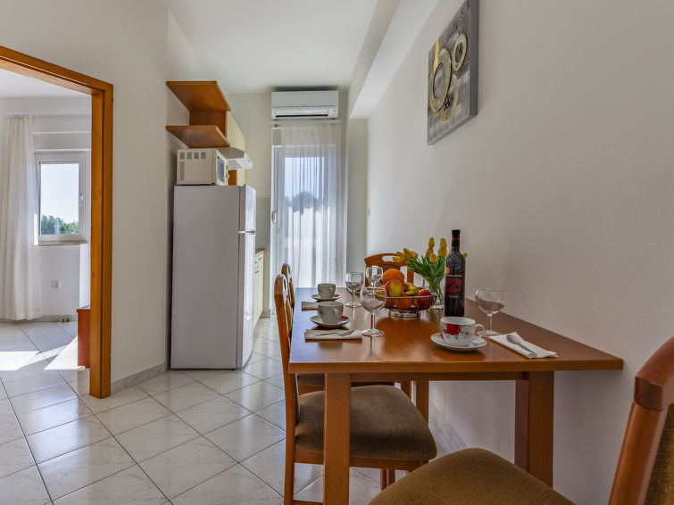Apartment Rok 6