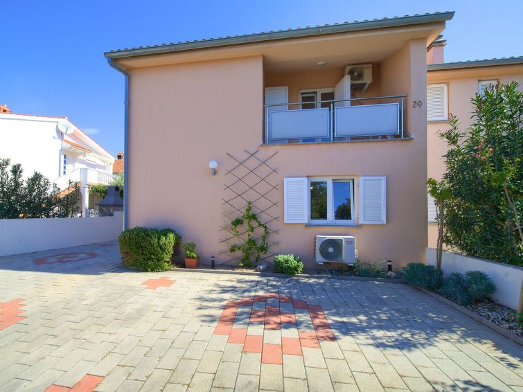 House Bernarda