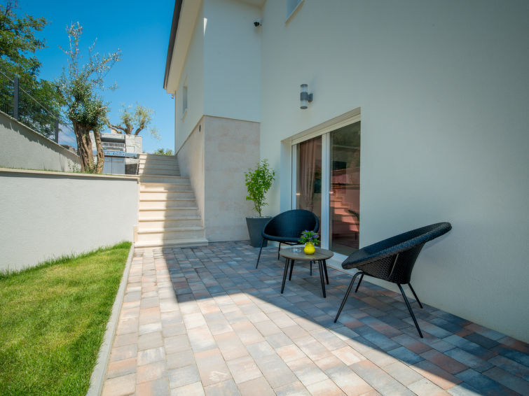 House Ivana