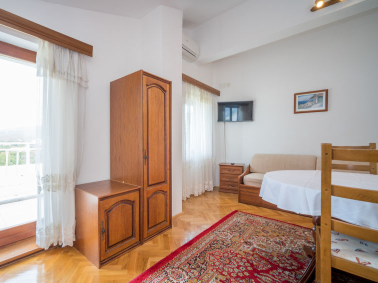 Apartment Fuma