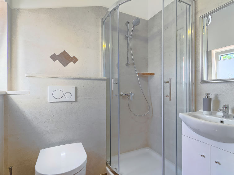 Apartment Majda