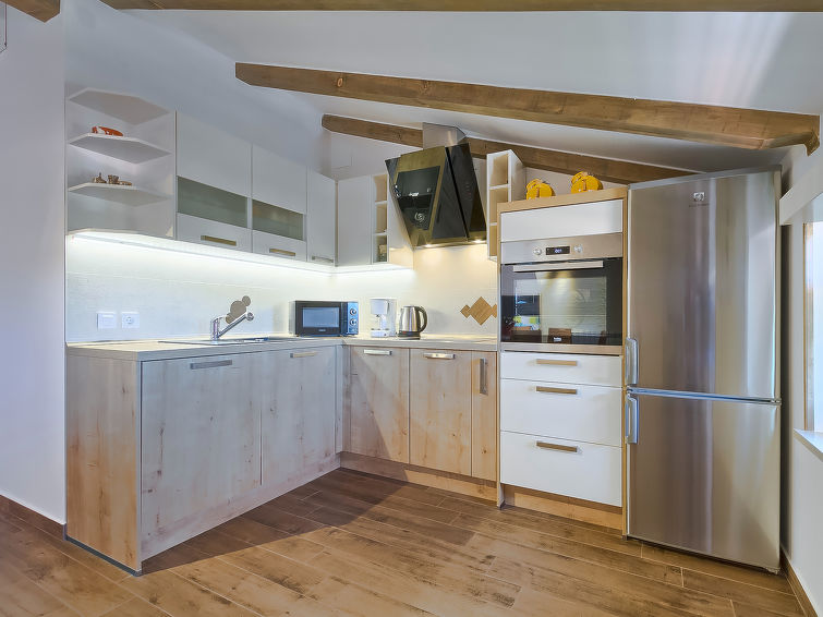 Apartment Majda