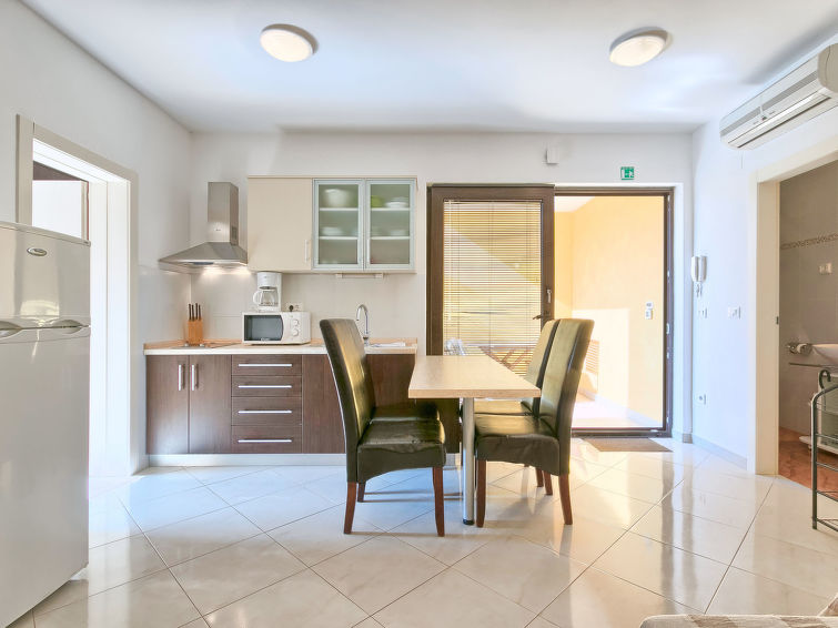 Apartment Villa Alpa
