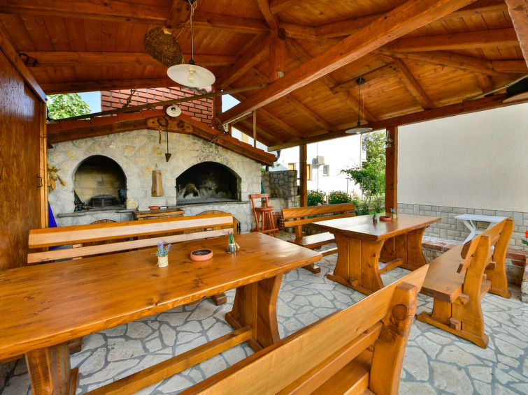 Apartment Lucija