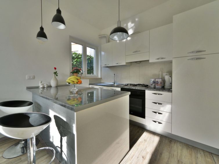 Apartment Karlo