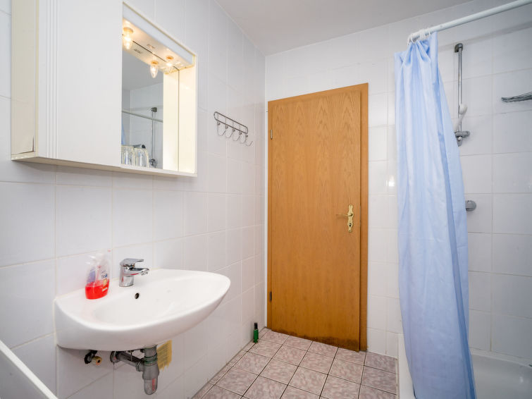 Apartment Hilde Red