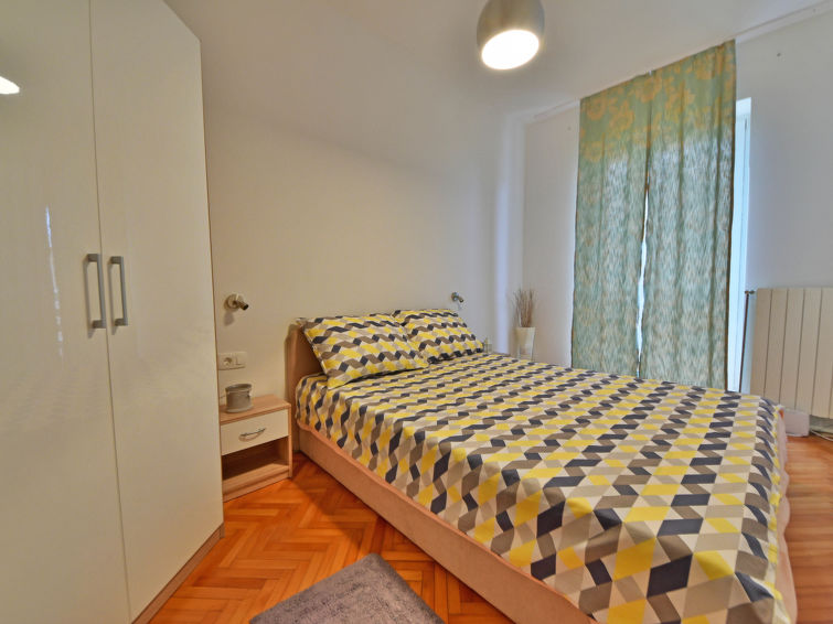 Apartment Karlo