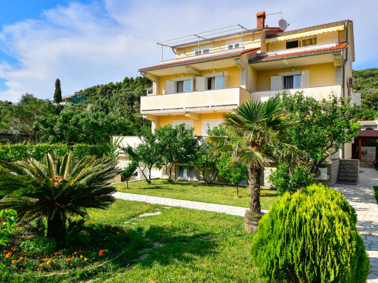 Apartment Lucija