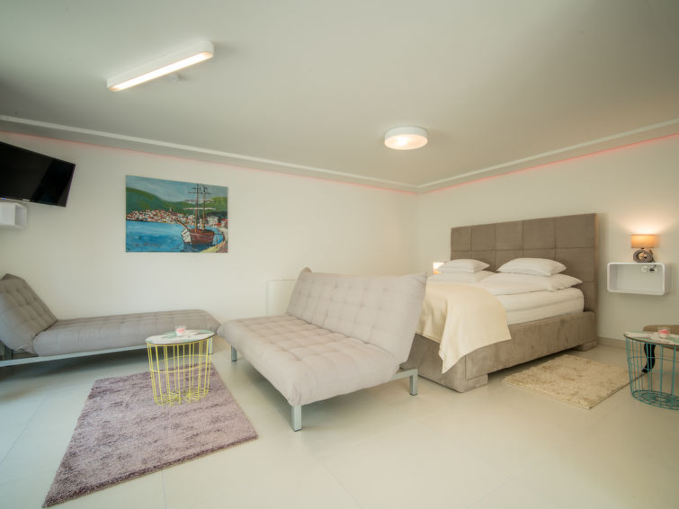 House Ivana