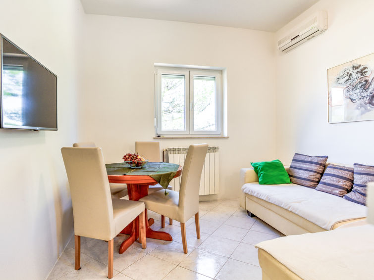 Apartment File