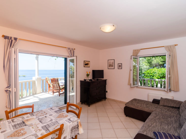 Apartment Plavac Mali