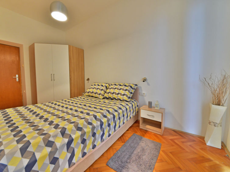 Apartment Karlo