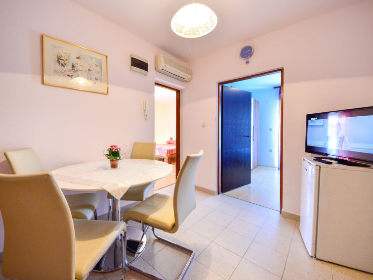 Apartment Fani