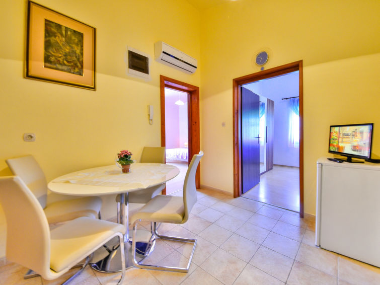 Apartment Fani