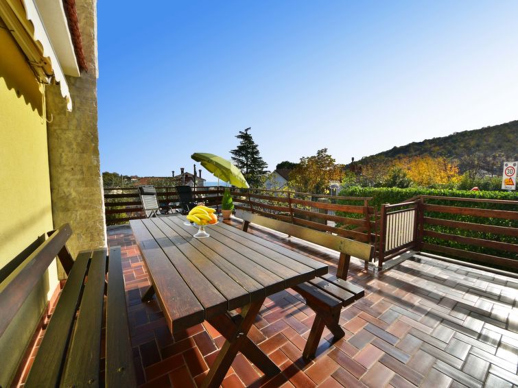 Apartment Karlo