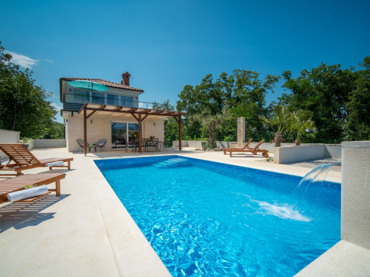 House Ivana