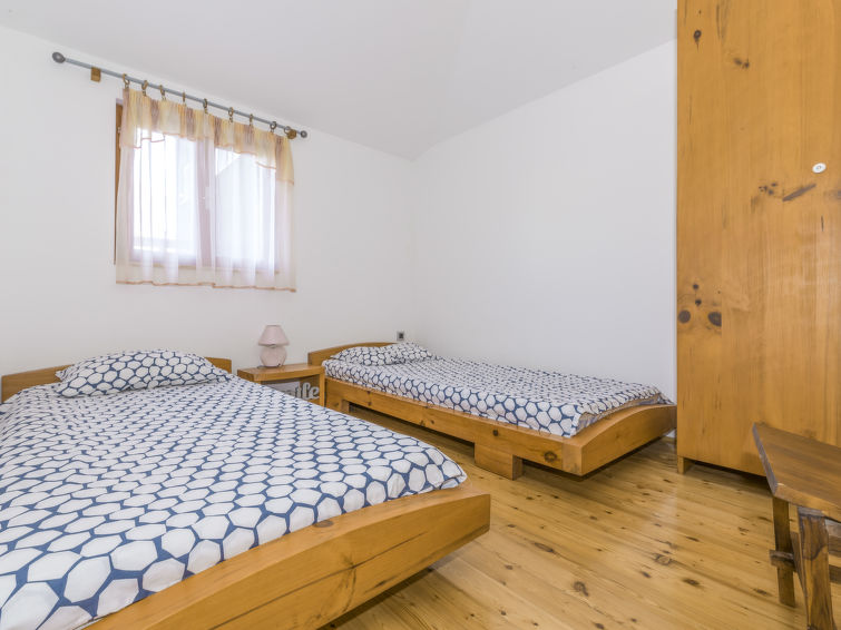 House Cetina