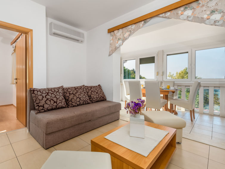 Apartment Mare 6