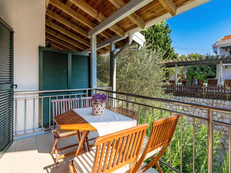 Apartment Mare 7