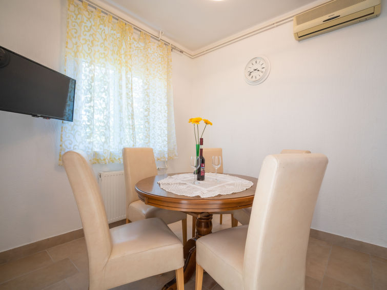Apartment Šegulja