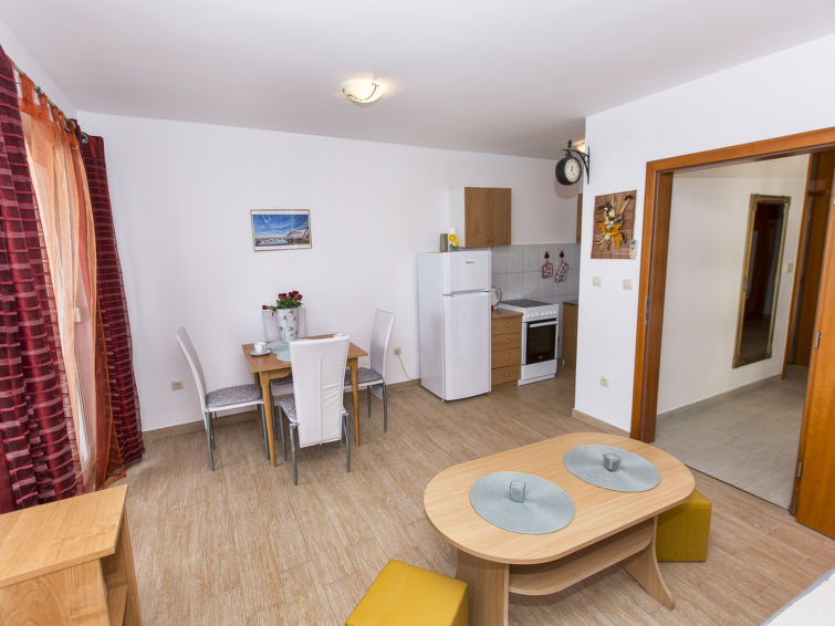 Apartment Mraović