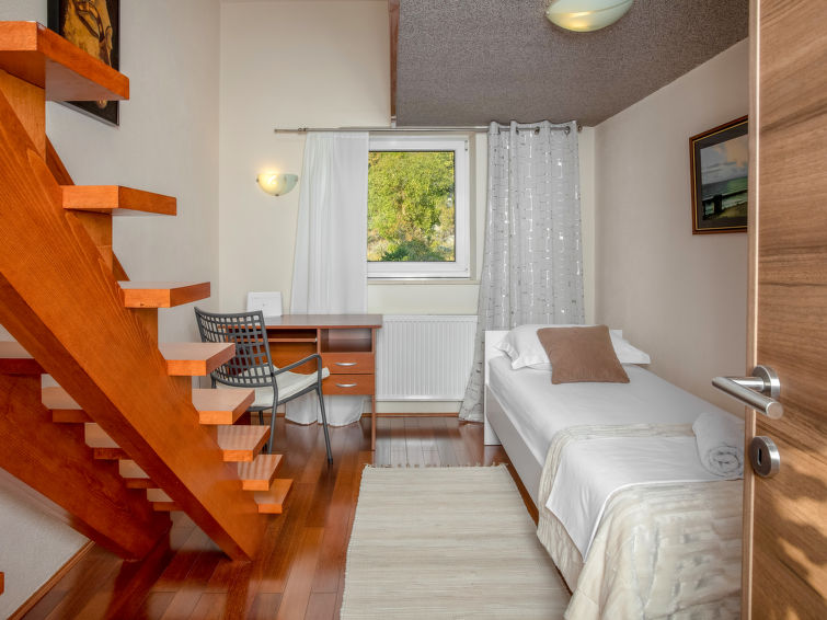 House Senj